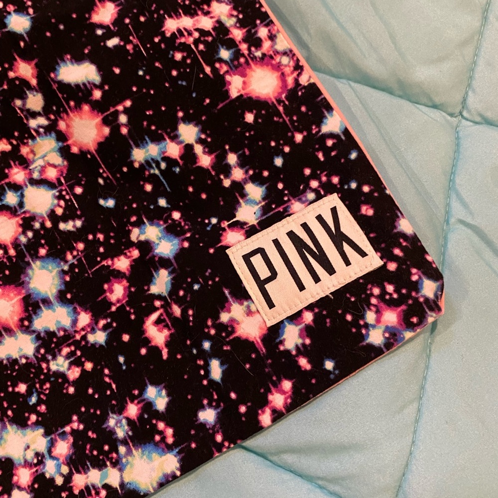 ✨ RARE PINK BODY PILLOW COVER ✨ - Picture 3 of 3
